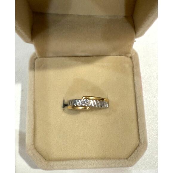 Beautiful Platinum & 18K Gold Diamond Ring*with Velvet Gift Box*SZ 5 - Picture 1 of 7